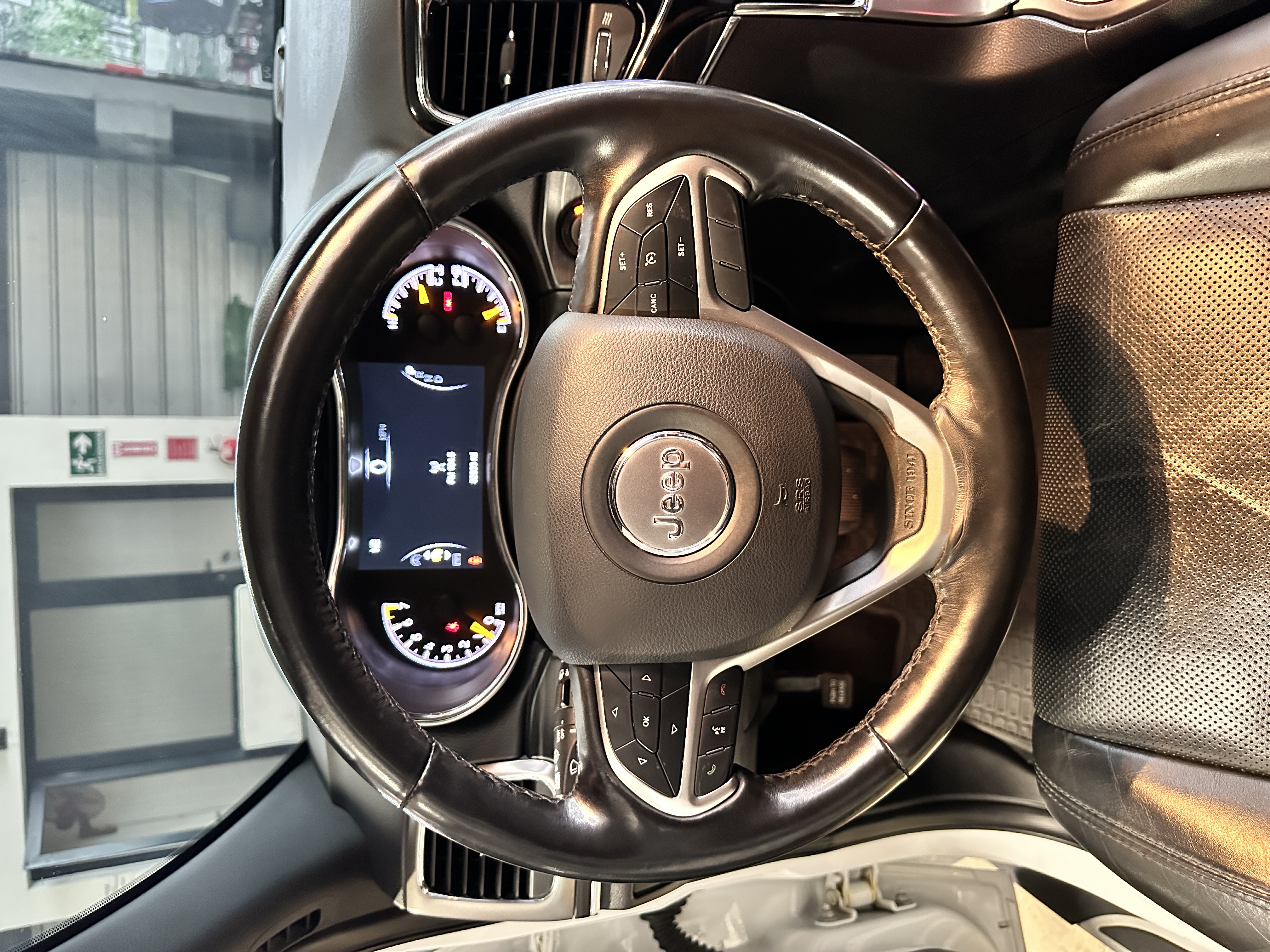 jeepetas y camionetas - Jeep Grand Cherokee 2020 8
