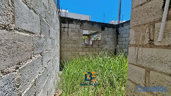 casas - Se venta CASA EN CONSTRUCCION con calle asfaltada  3