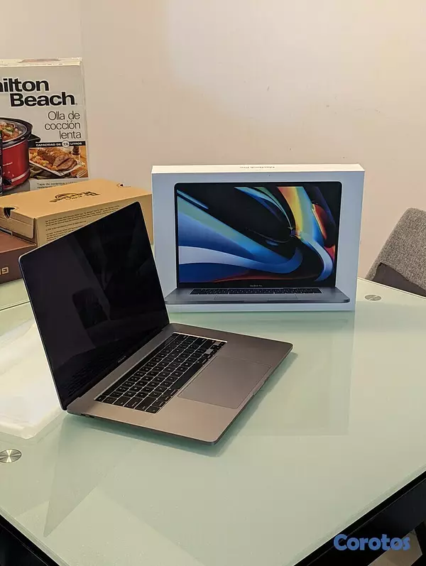 computadoras y laptops - 16-inch MacBook Pro (Space Grey), i9, 1TB, Configuracion Alta. 3