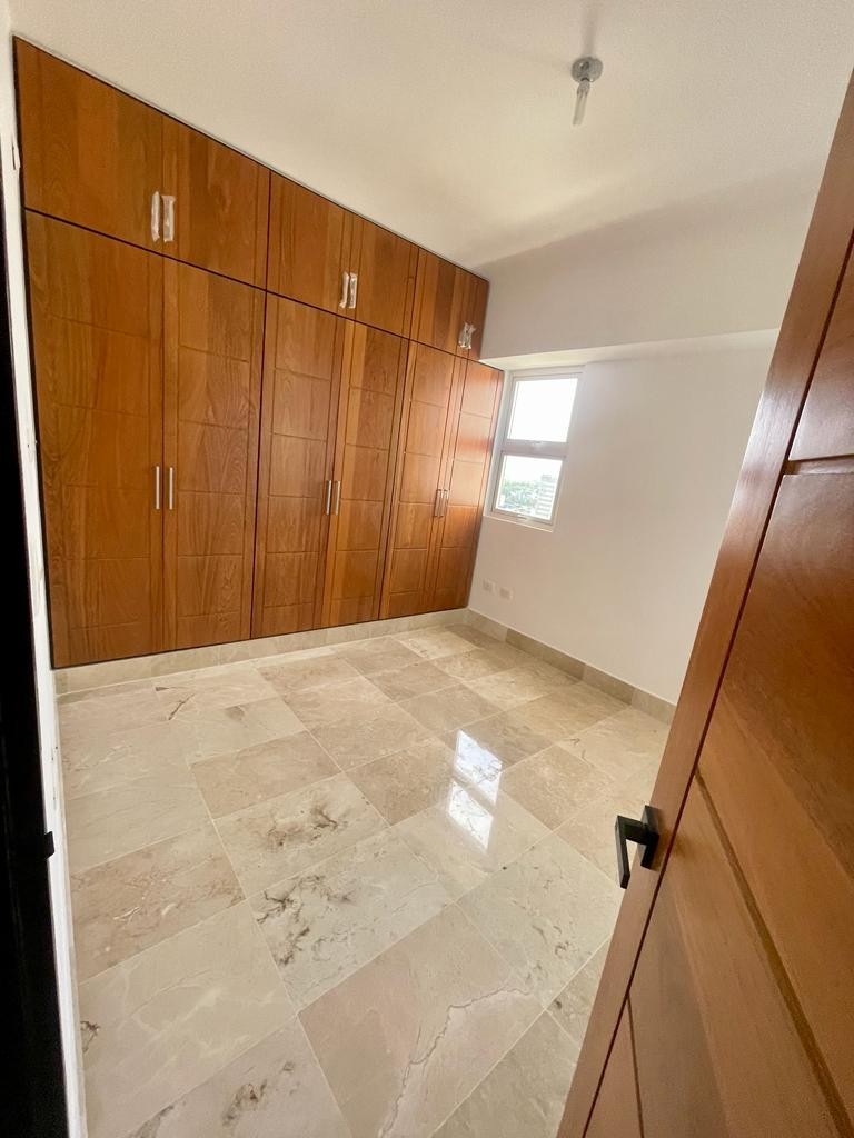 apartamentos - Majestuoso Apartamento situado en La Esmeralda  8
