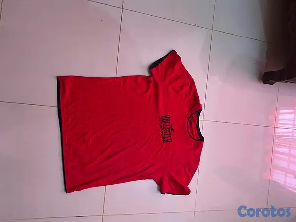ropa para hombre - vendo 3 T-shirt por 1300 2