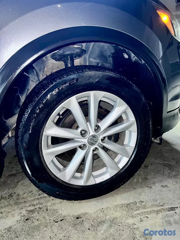 jeepetas y camionetas - Nissan Rogue SV Sport 2017 10