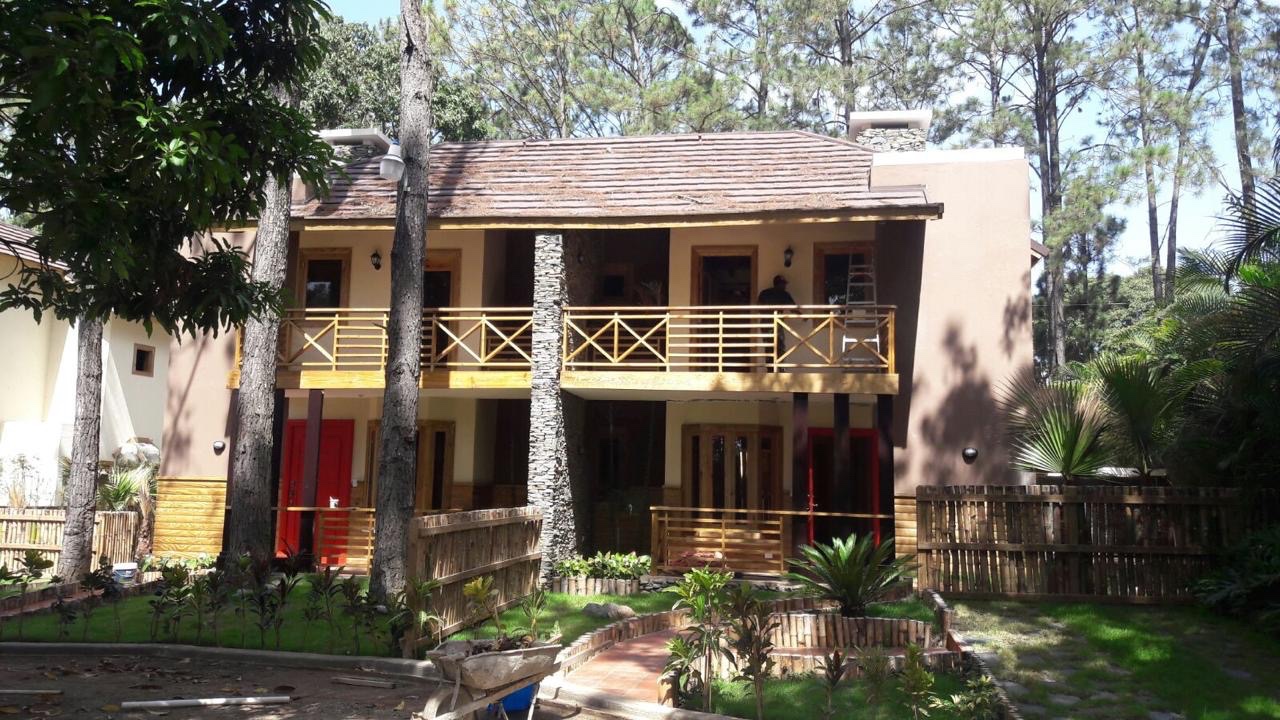casas vacacionales y villas - JARABACOA 🌲 VENTA Tipo Town HouseVilla pequeña de 1 habitación + Ático cómo  8