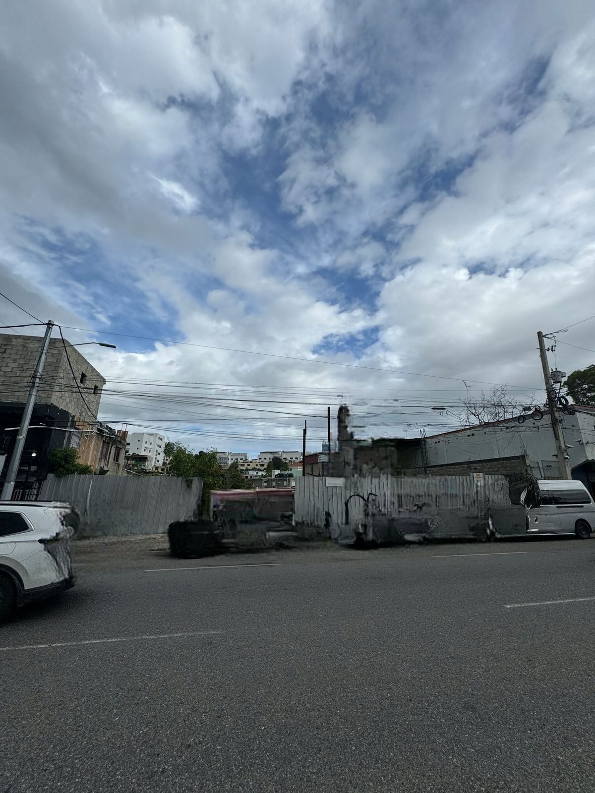 solares y terrenos -  Solar de 804 Metros En La Avenida Los Próceres 5
