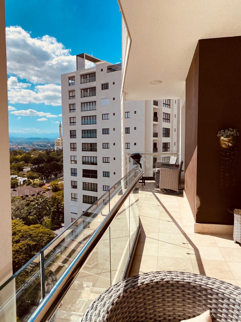 apartamentos - Precioso Apartamento en Torre con Vista a la Ciudad  2