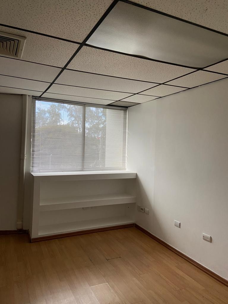 oficinas y locales comerciales - Locales de oficina en alquiler en El vergel 