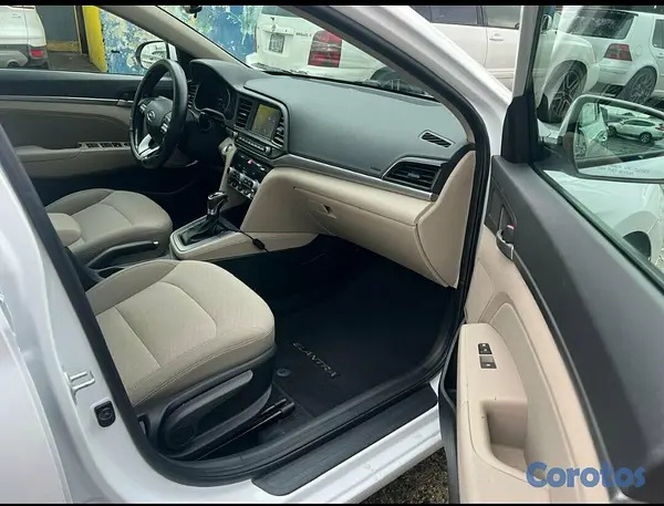 carros - 2020 Hyundai Elantra Value FULL  2
