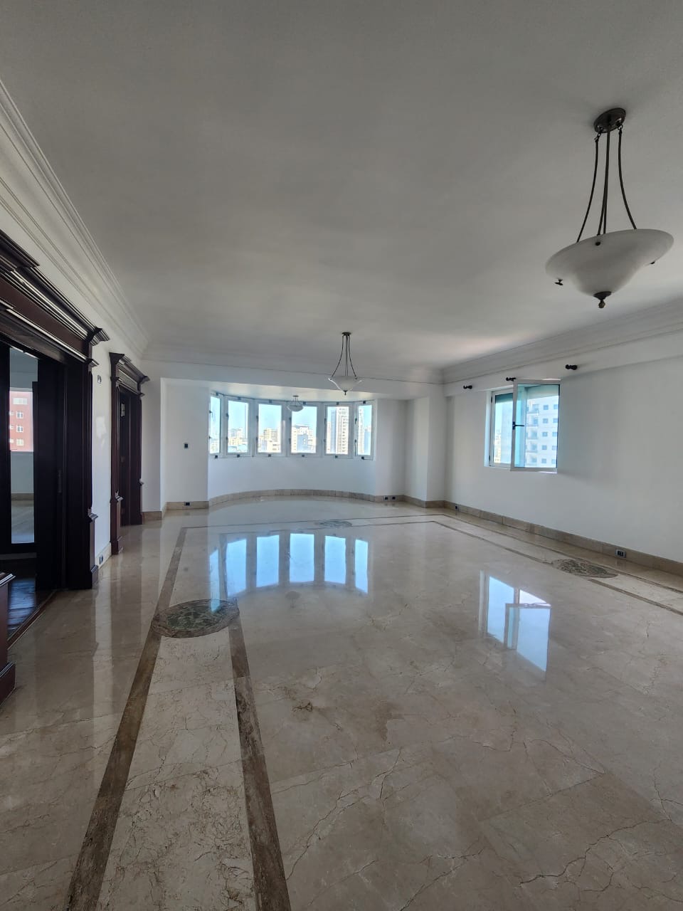 apartamentos - Vendo la Esperilla tres habitaciones con baño 3 pa 8