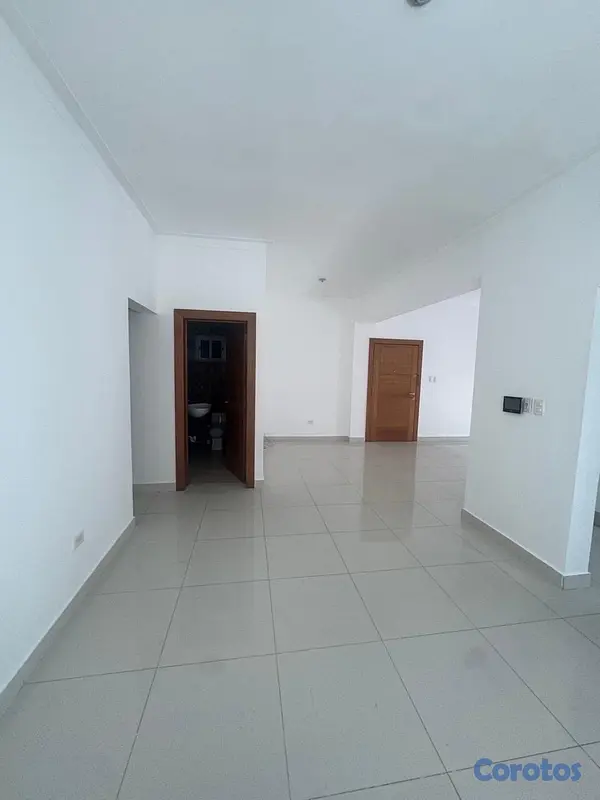 apartamentos - Amplio Apartamento en Alquiler – Mirador Sur.
 7
