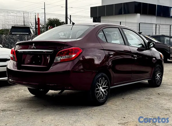 carros - Mitsubishi Mirage G4 2020 5
