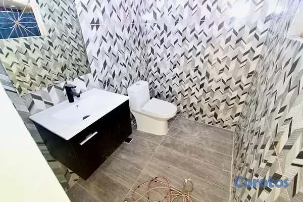 oficinas y locales comerciales - LOCAL COMERCIAL 8