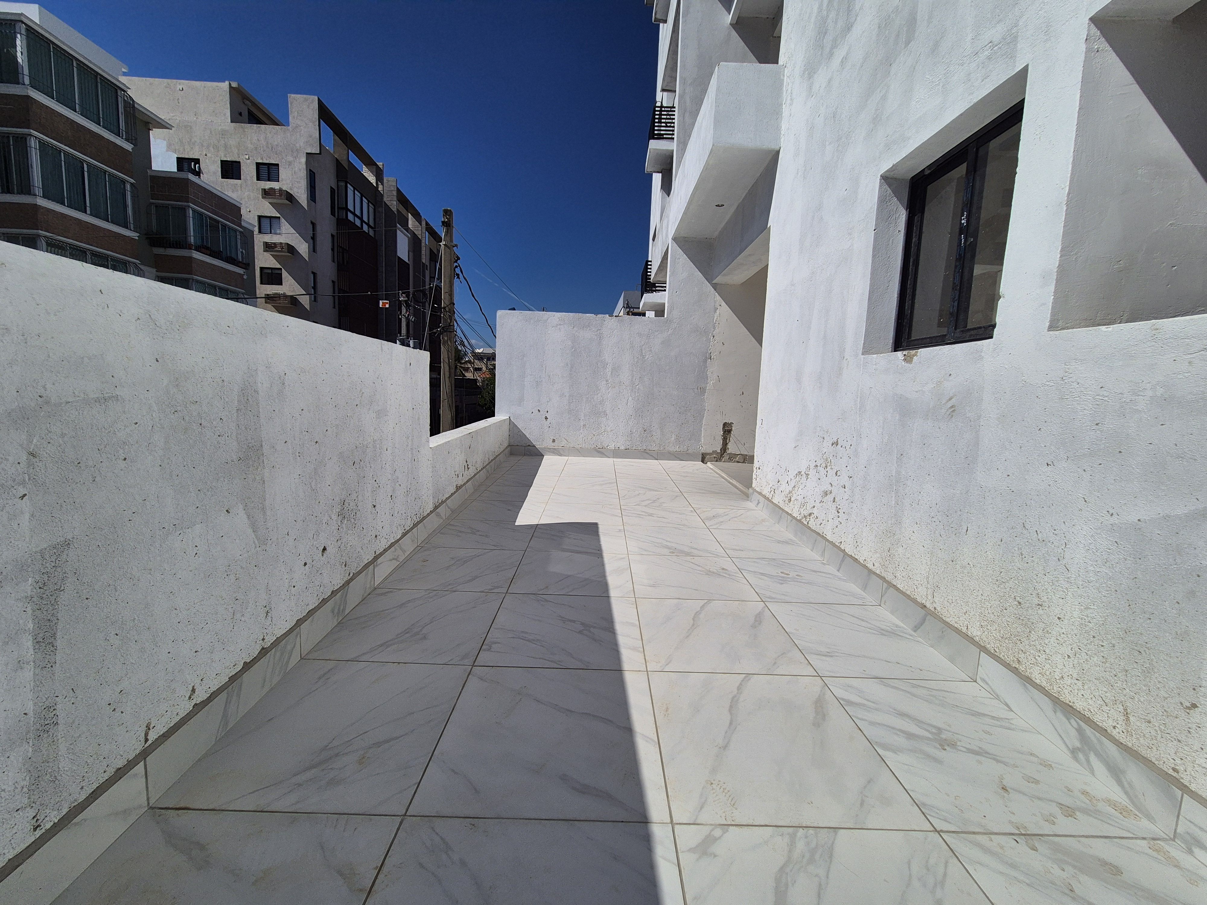 apartamentos - apartamento con terraza en el millon, evaristo 4
