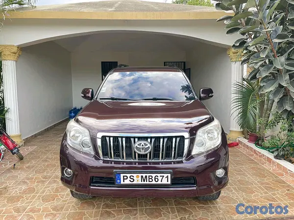 jeepetas y camionetas - Toyota land cruicer prado txl 2012 6
