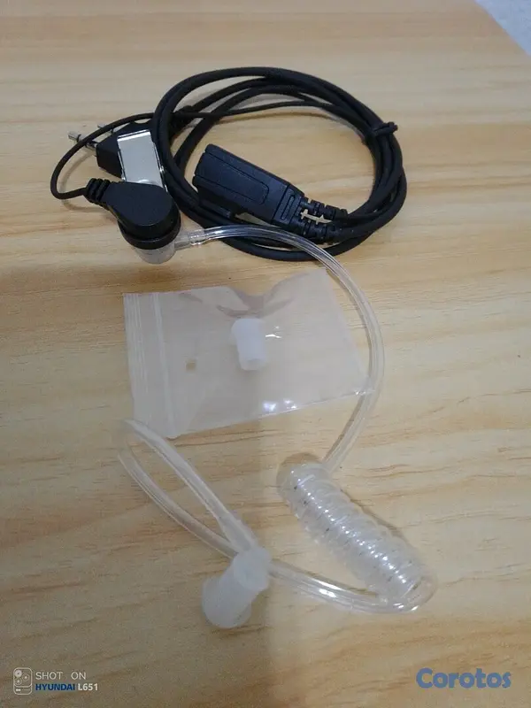camaras y audio - Audifono manos libres con guía de silicón para radio de comunicación  2