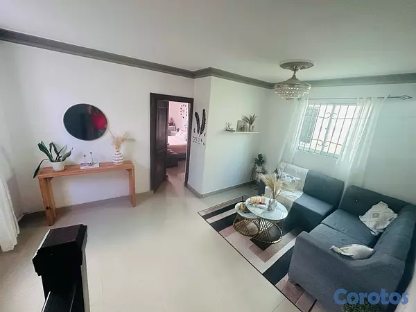 casas - CASA EN VETA EN SANTIAGO DE LOS CABALLEROS PRÓXIMO AL OLÉ JUAQUIN BALAGUER  3