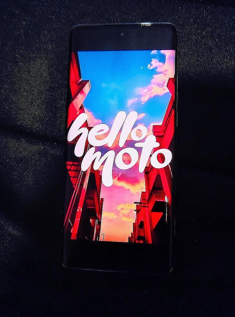 celulares y tabletas - ¡Oferta para las Madres! Motorola Edge 40 Neo 5G 1
