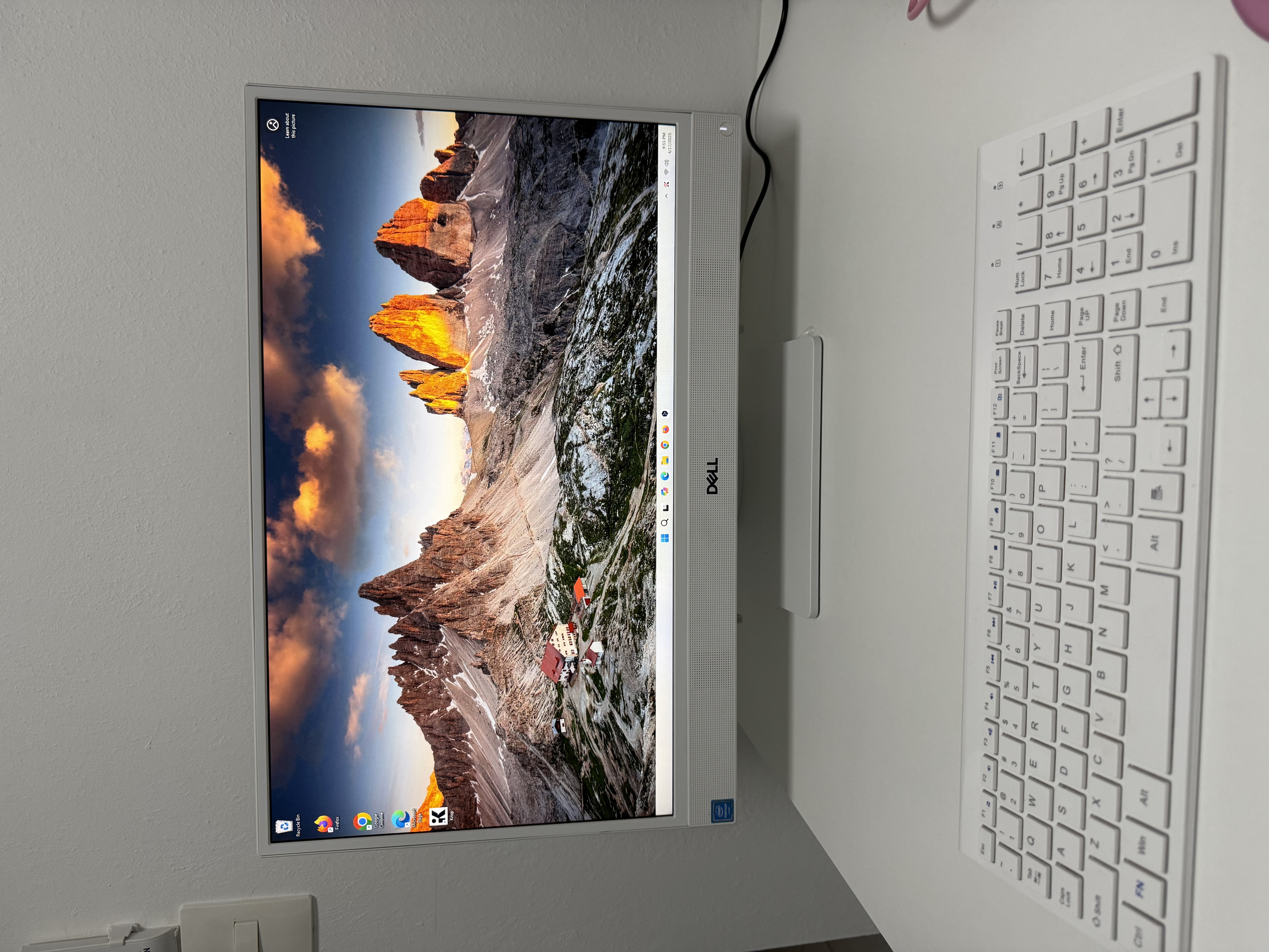 computadoras y laptops - Computadora All-in-one Dell Inspiron 3477 - CPU In 0