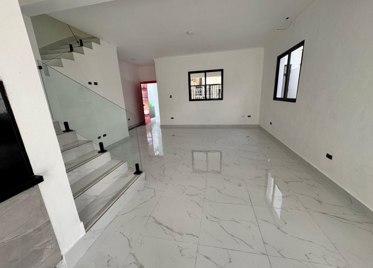 casas - venta de casa de lujo con piscina en la autopista de san isidro Santo Domingo  4