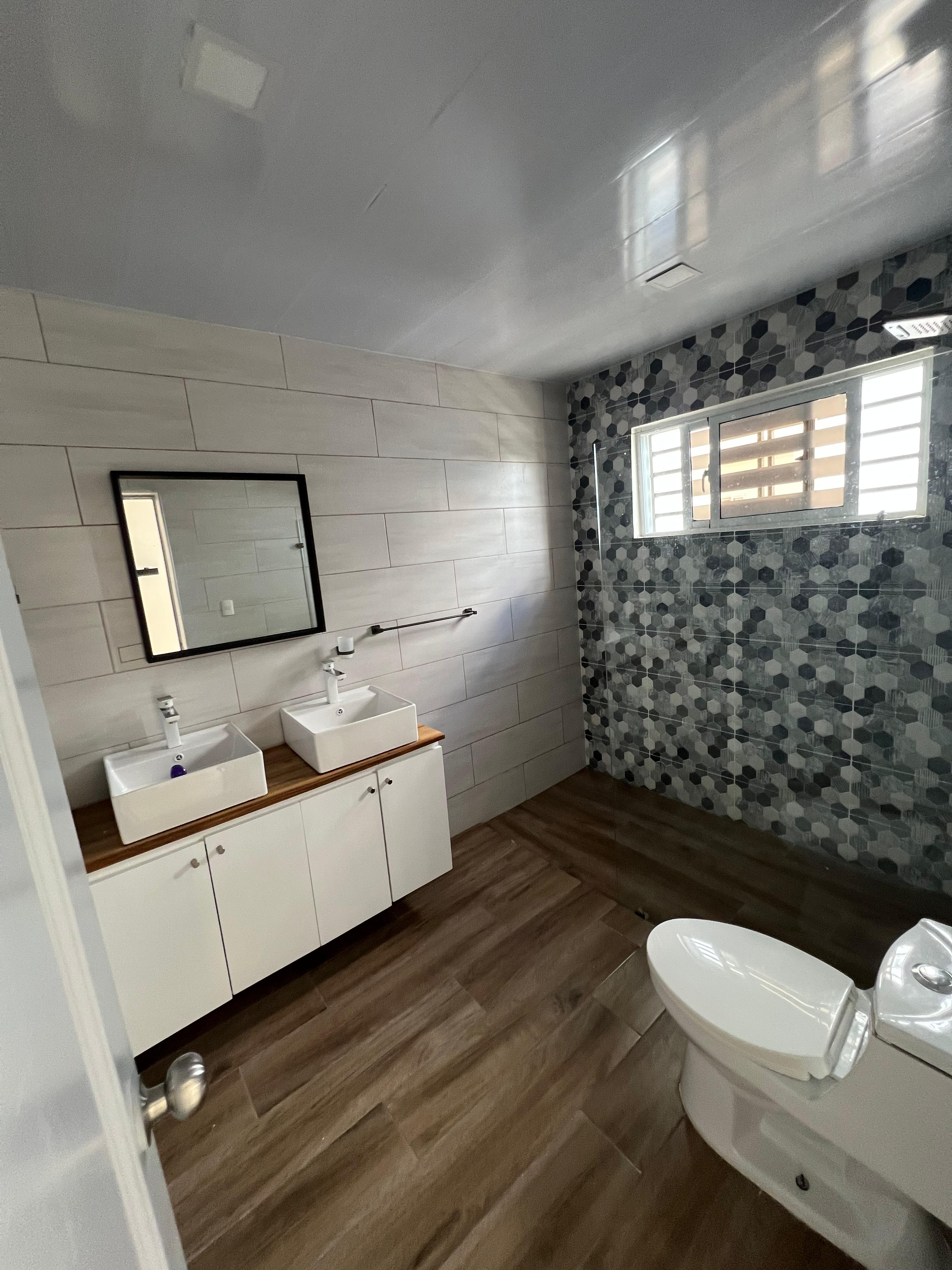 casas - Casa de 2 niveles en venta en Altos De Arroyo Hond 9