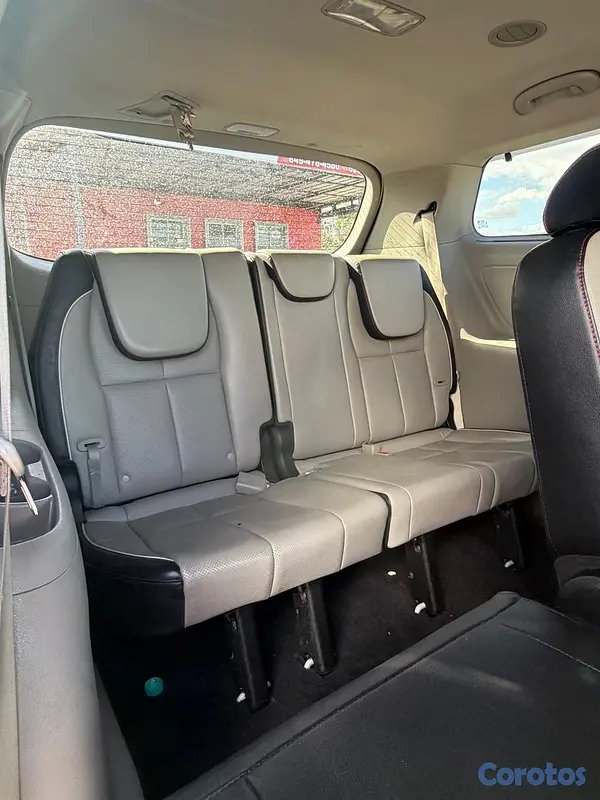 jeepetas y camionetas - Kia Sedona EX 2021
 10