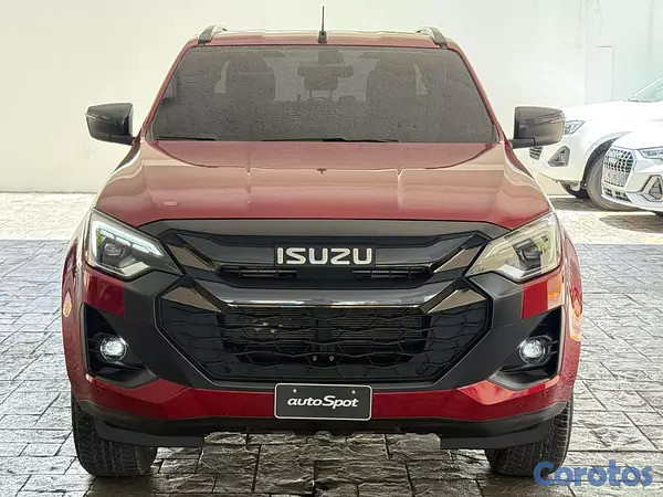 jeepetas y camionetas - Isuzu DMAX LSE 2027 4