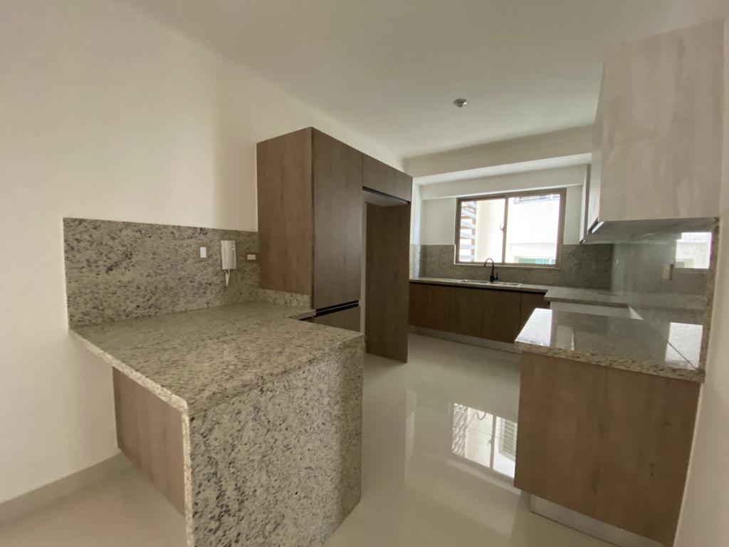 apartamentos - Apartamento nuevo en Evaristo Morales de 3 habitaciones 4