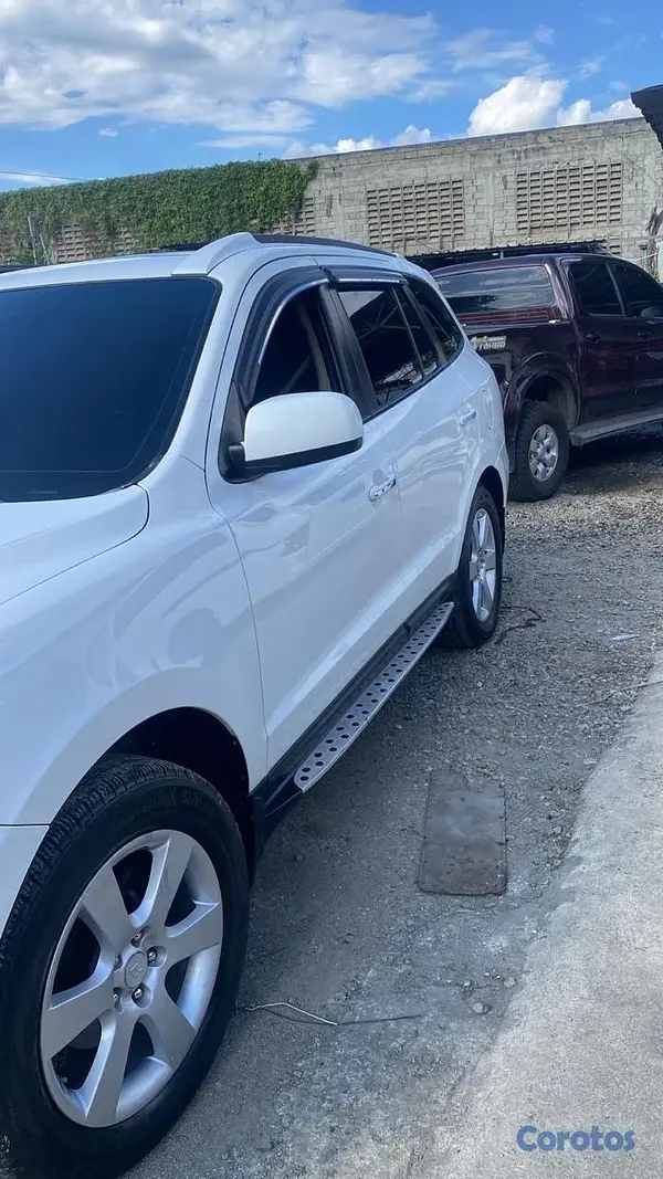 jeepetas y camionetas - vendo en excelentes condiciones Hyundai Santa Fe 2008 12