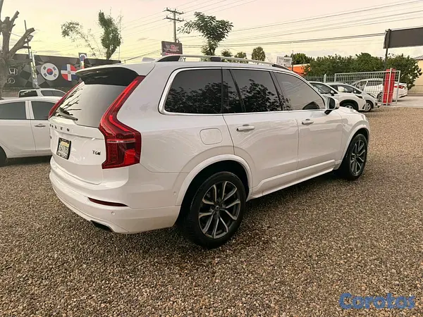 jeepetas y camionetas - volvo xc 90 2018 momentun 7