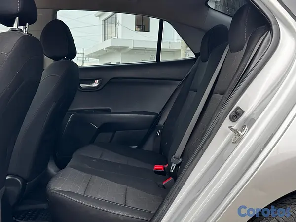 carros - Kia Rio 2020 
 9