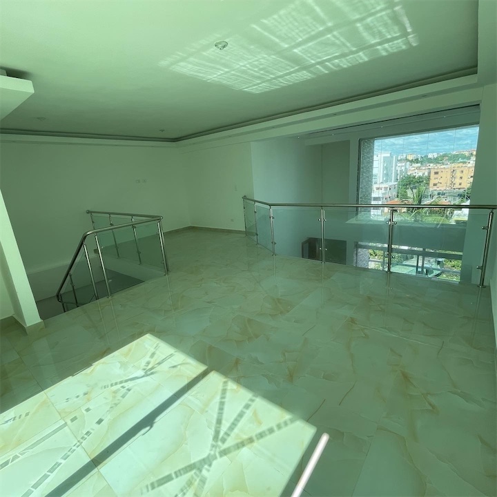 apartamentos - Venta de penthouse en los corales del sur con 280mts Santo Domingo este  7