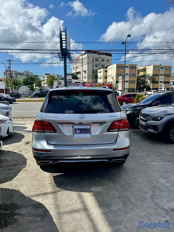 jeepetas y camionetas - Mercedes Benz GLE-300 4Matic 2018 6