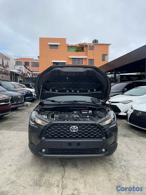 jeepetas y camionetas - Toyota Corolla Cross 2023 10