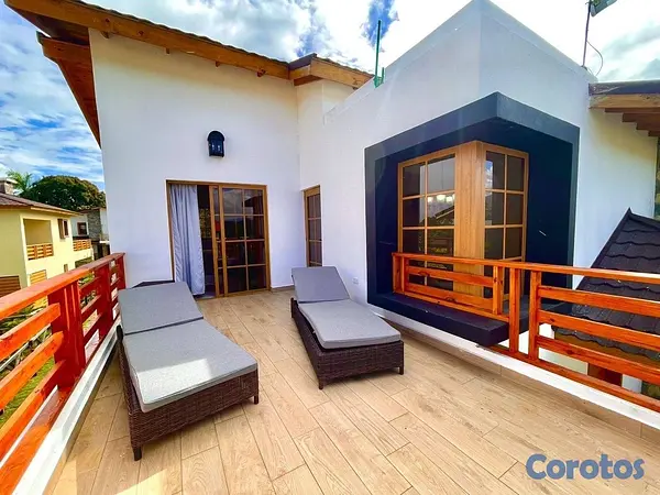 casas vacacionales y villas - Villa Moderna en Buena Vista Jarabacoa  10