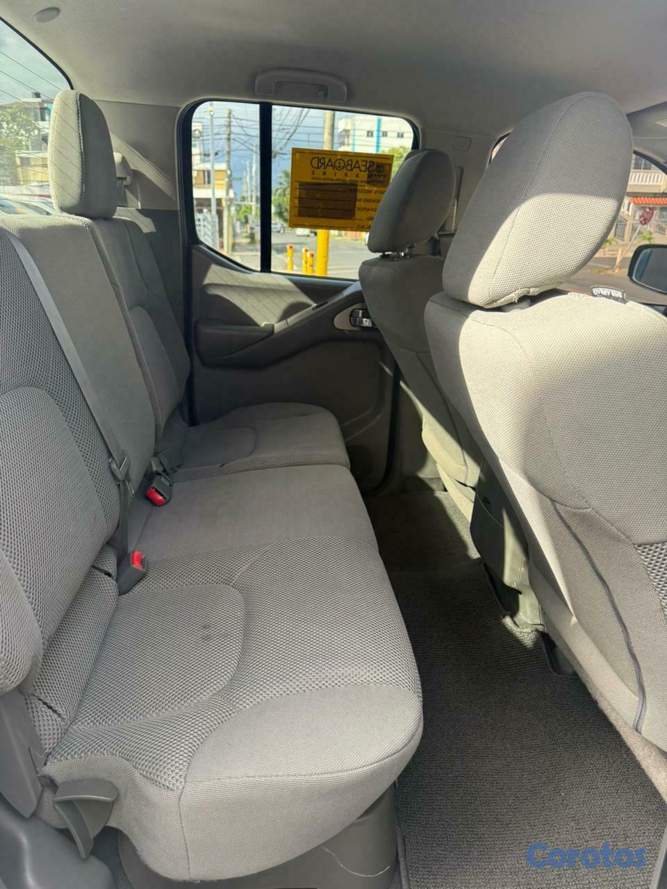 jeepetas y camionetas - Nissan Frontier Doble Cabina 2021 3