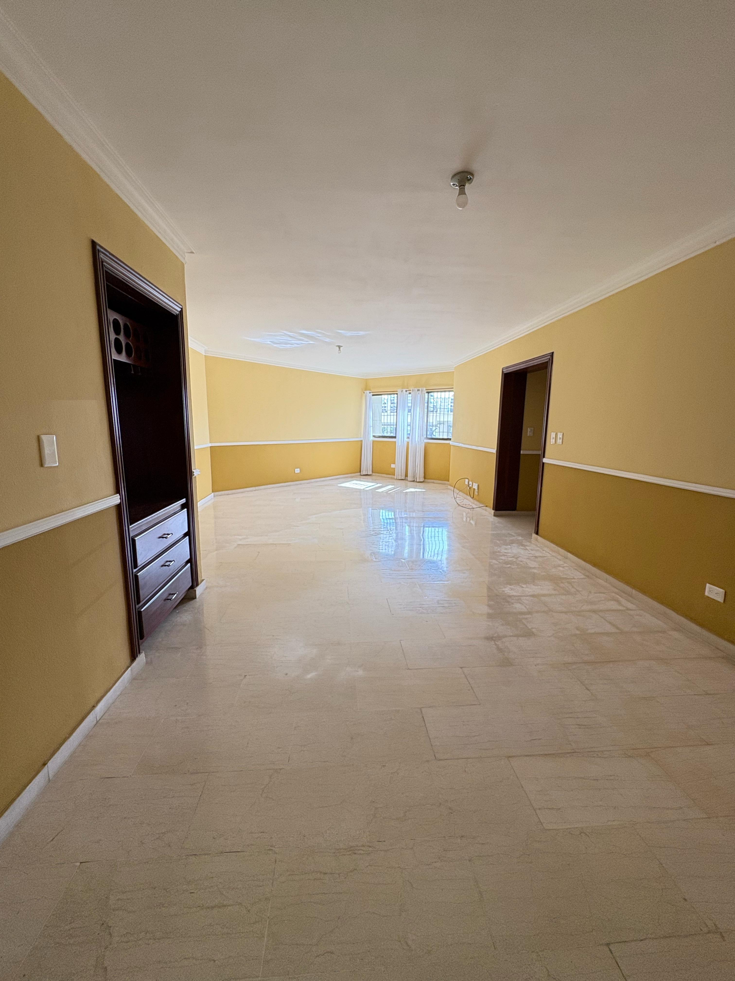 apartamentos - Alquiló en 📍La esperilla• US$1,350 (mantenimiento 3