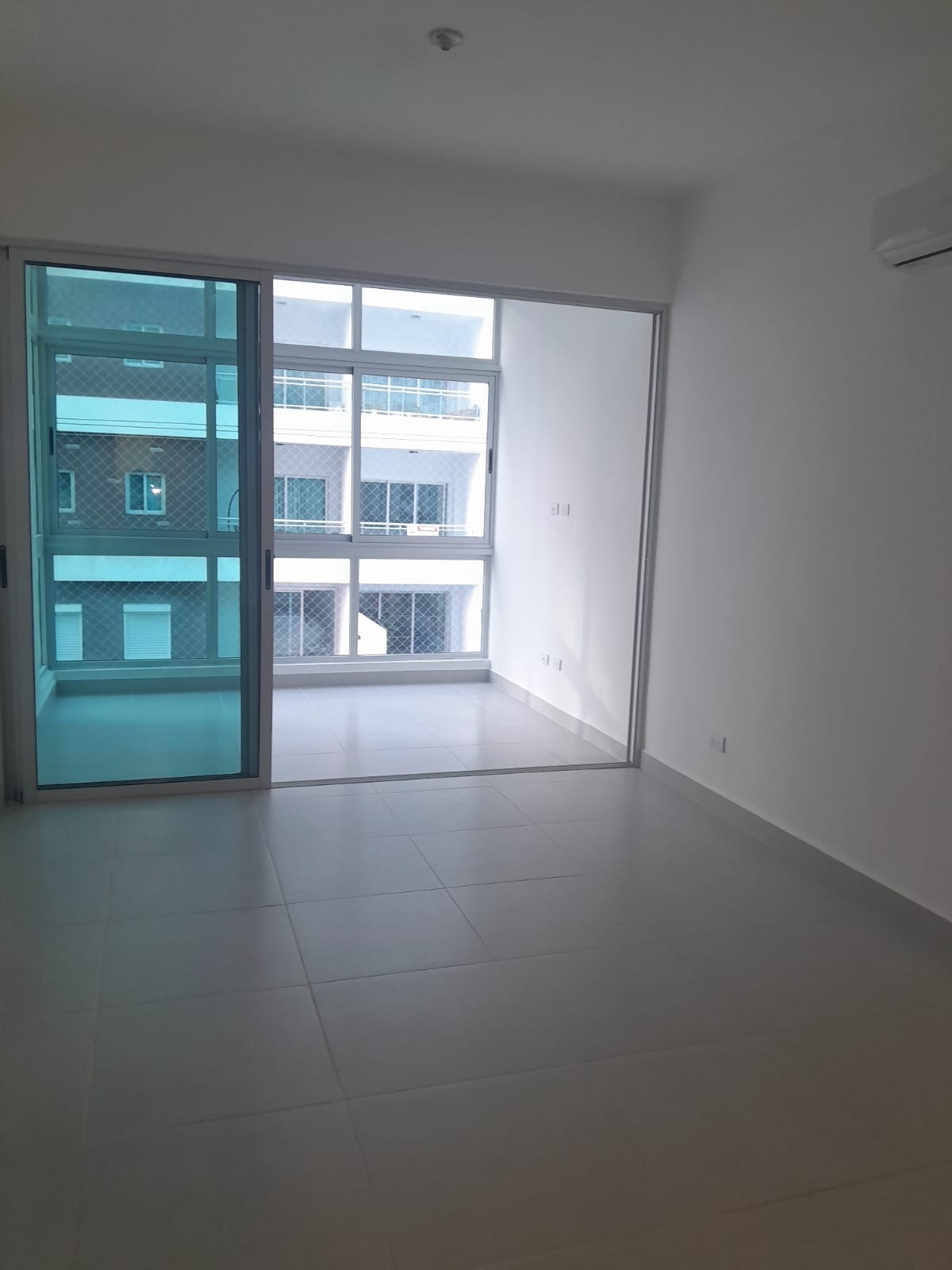 apartamentos - Acogedor apartamento en Evaristo Morales 
Concepto Airbnb 