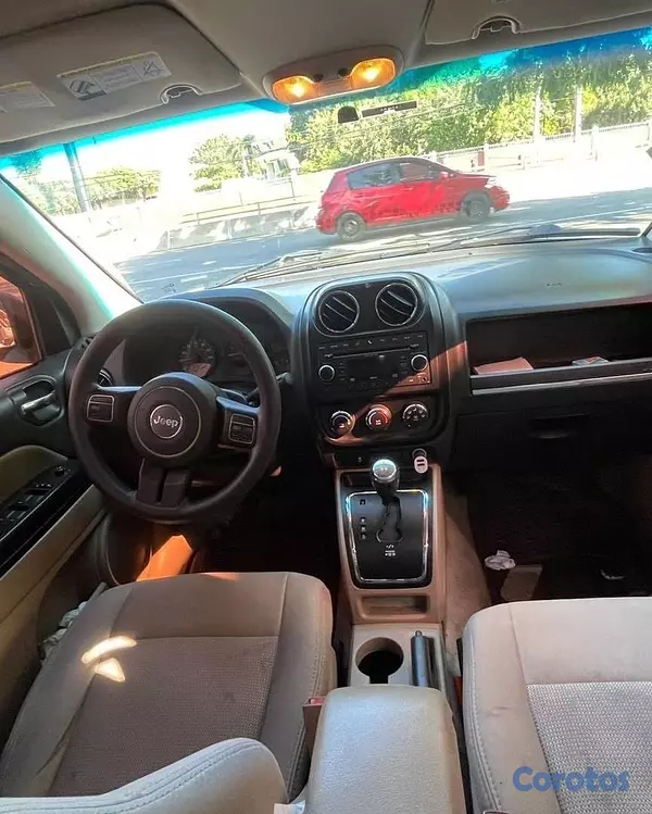 jeepetas y camionetas - JEEP COMPASS 2012 5