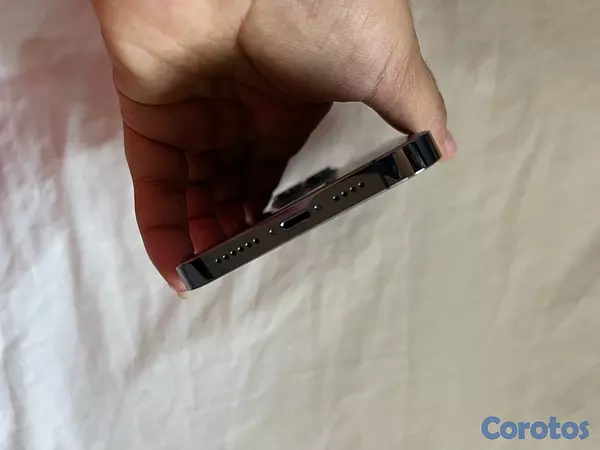 celulares y tabletas - Vendo iPhone 14 Pro Max  2