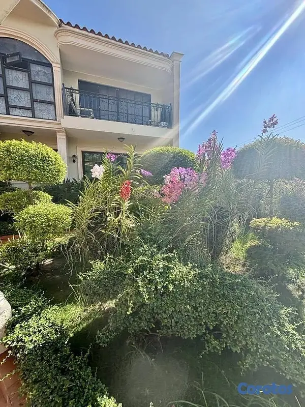 casas - Venta de Casa en Los Pinos 7