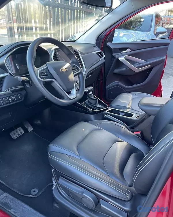 jeepetas y camionetas - CHEVROLET CAPTIVA LT 2022 8