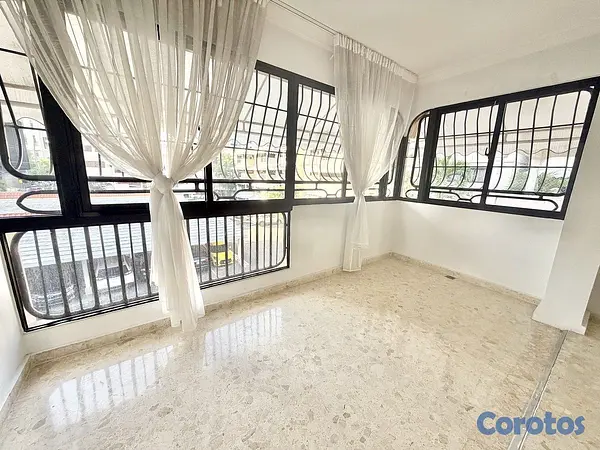 apartamentos - Apt renovado y céntrico 3