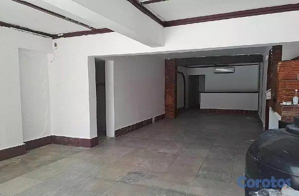 oficinas y locales comerciales - hermoso local ideal para cualquier tipo de restaurante  3