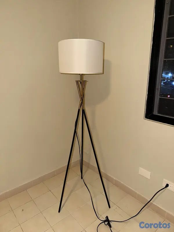 decoración y accesorios - Lámpara dorada y negra con bombillos de 3 tonos: c 6