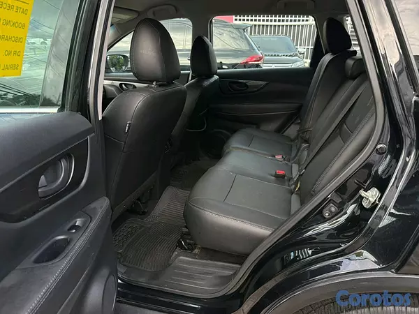 jeepetas y camionetas - Nissan Rogué Año 2020
 6