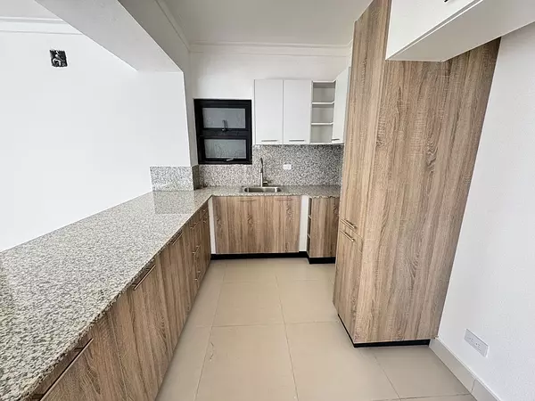 apartamentos - ALQUILO APARTAMENTO EN LOS PRADOS  3