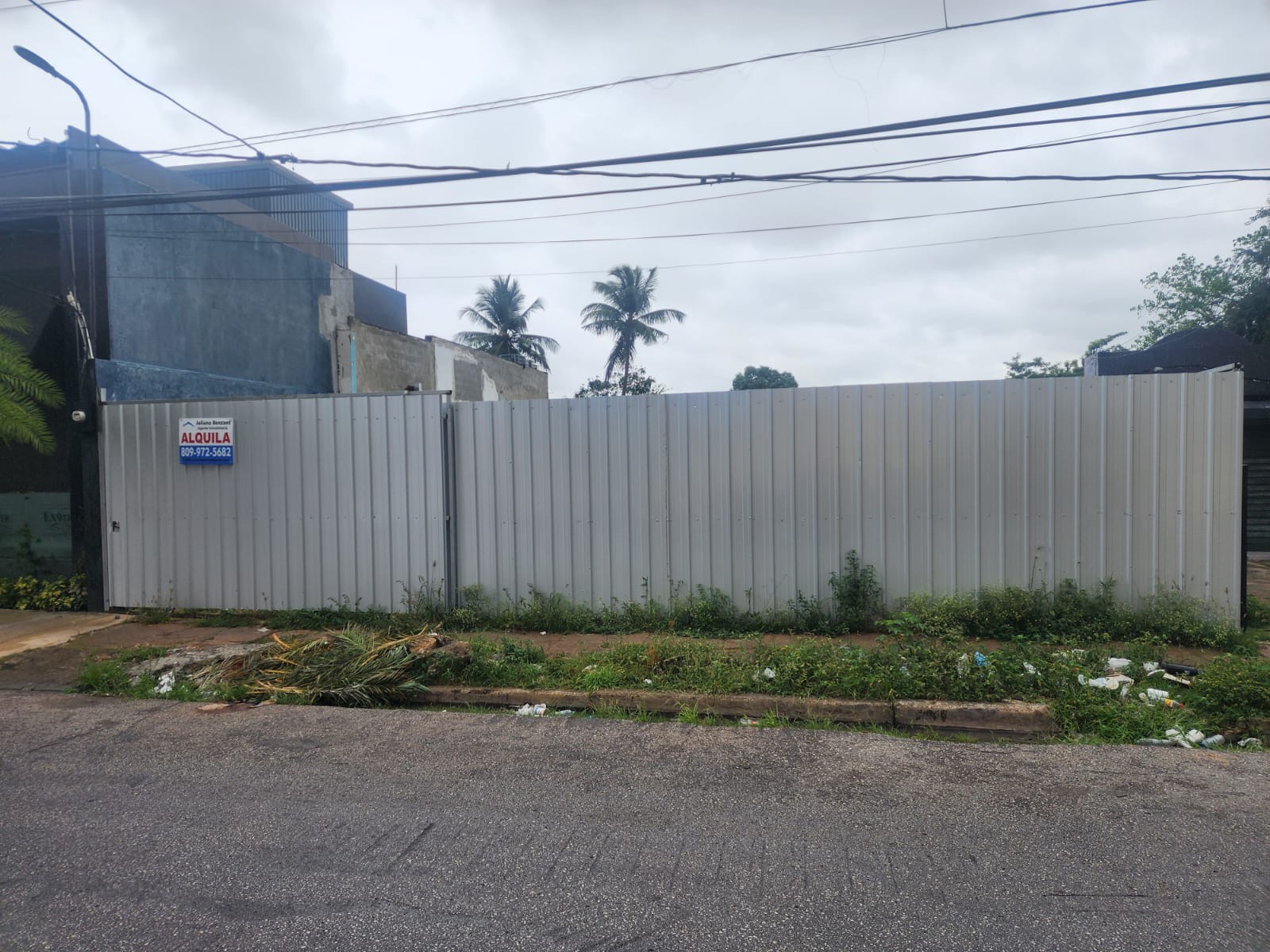 solares y terrenos - ALQUILO Y VENDO SOLAR ENSANCHE OZAMA   710 METROS  5