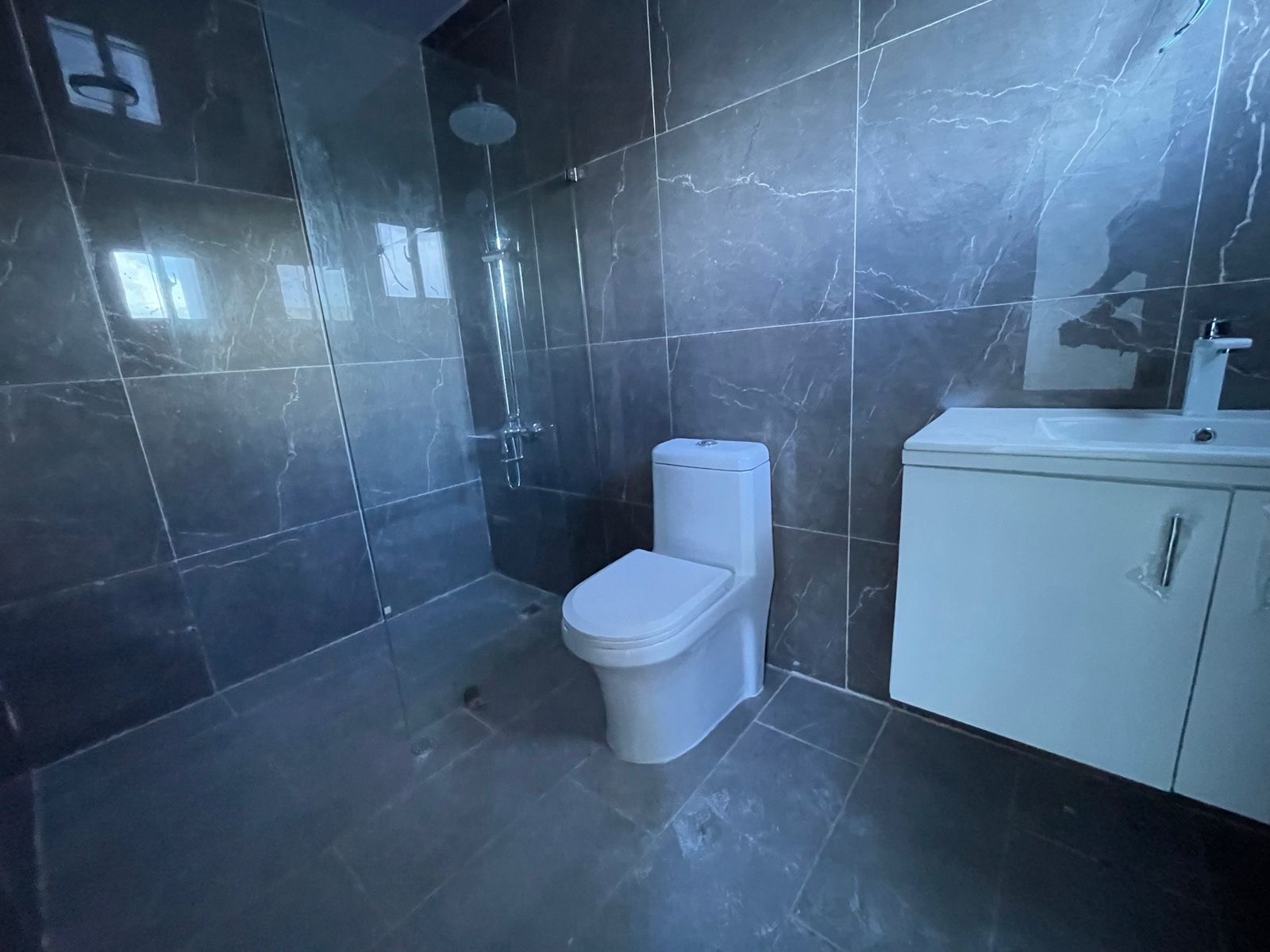 apartamentos - venta de apartamento 343mt segunda con terraza en los tres ojos Santo Domingo 3