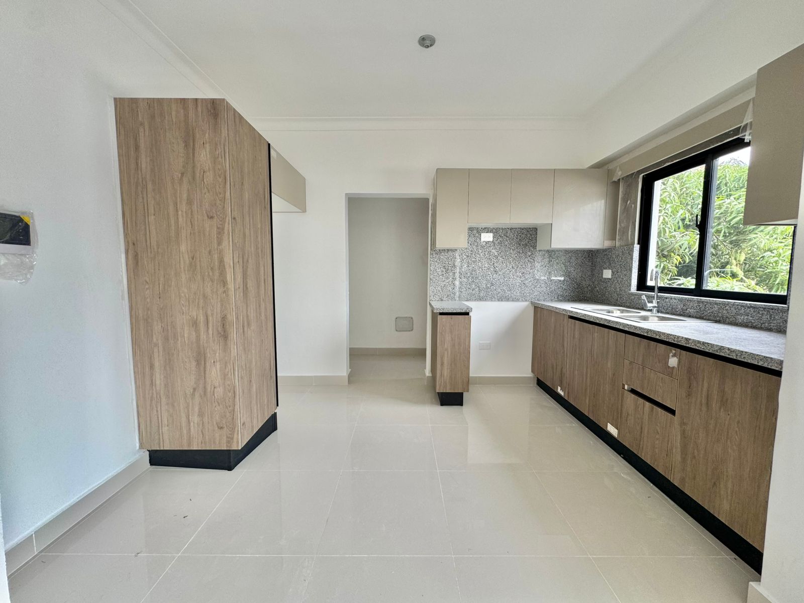 apartamentos - Vendo apartamento nuevo en Los Prados  0
