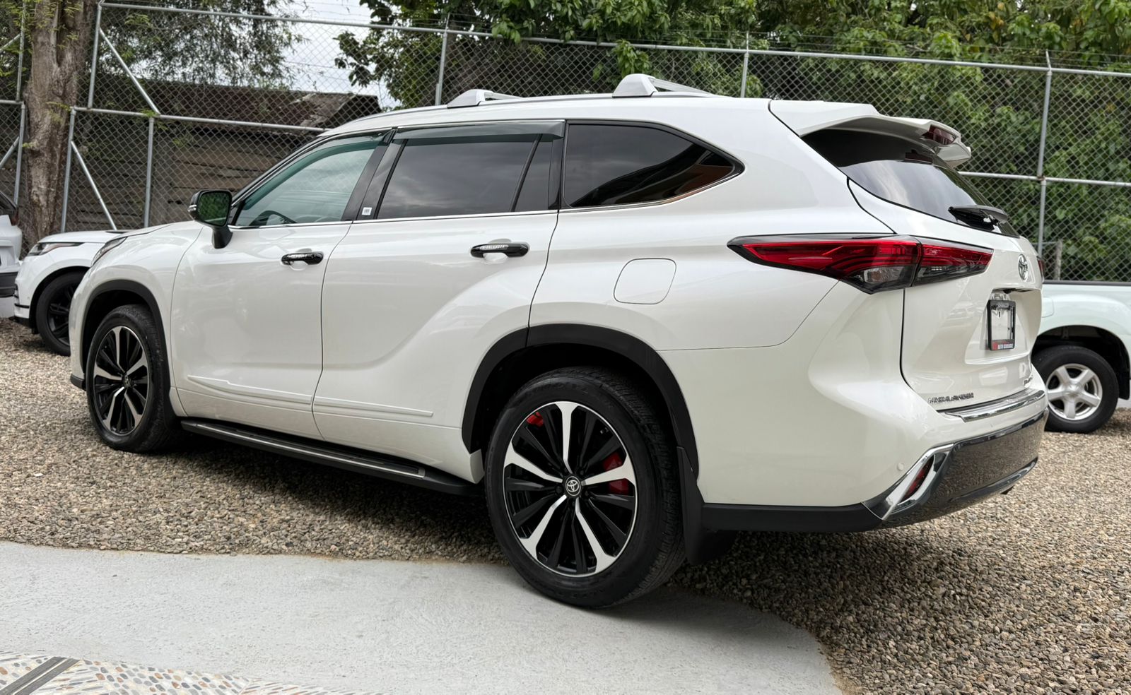 jeepetas y camionetas - Toyota higlander limited 2020 0
