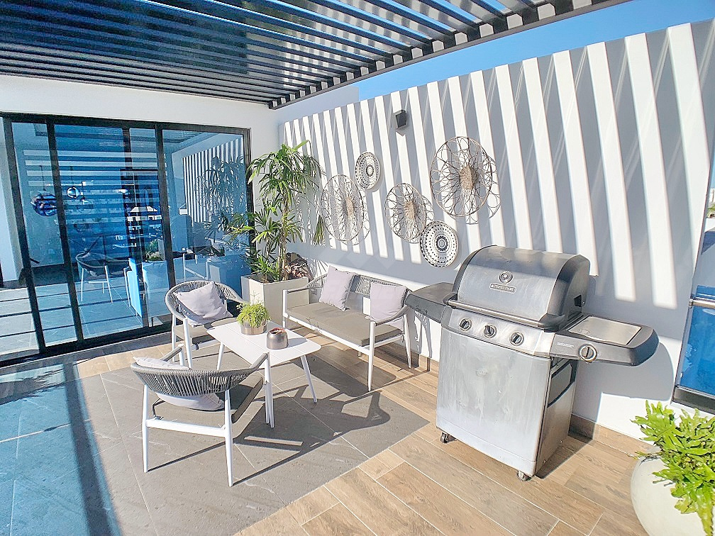 apartamentos - PRIMER PISO PATIO PRIVADO Y GIMNASIO CERROS GURABO 3